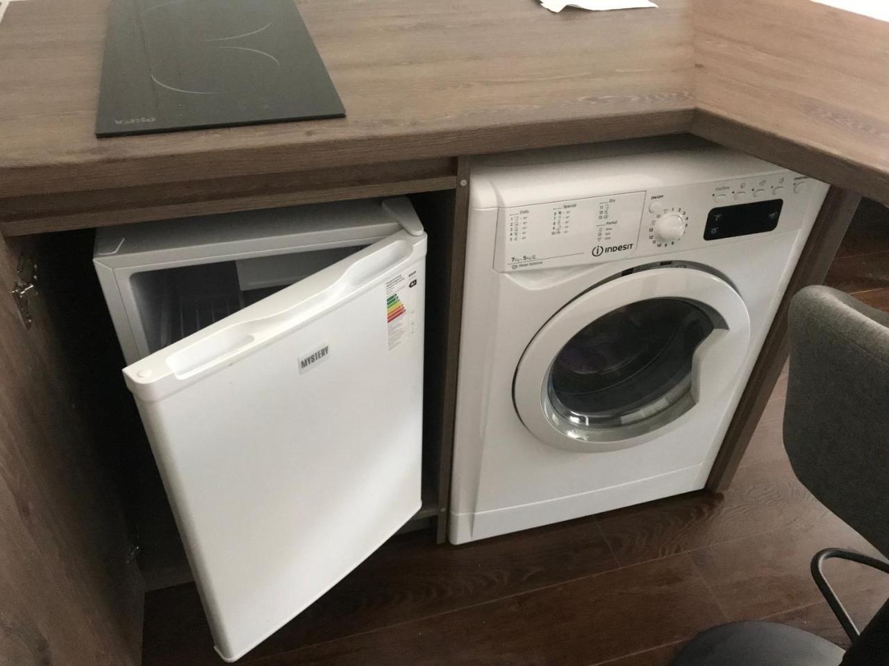 Vip Apartment Ploscha Rynok Leopoli Esterno foto