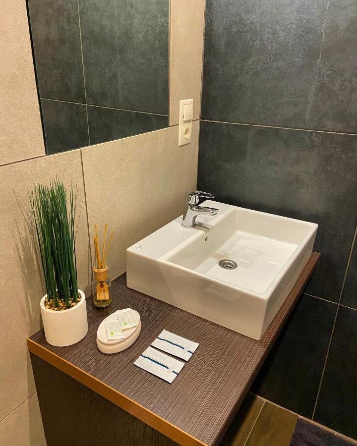 Vip Apartment Ploscha Rynok Leopoli Esterno foto